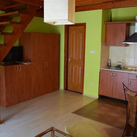 Apartment- Andrew 4 Siófok