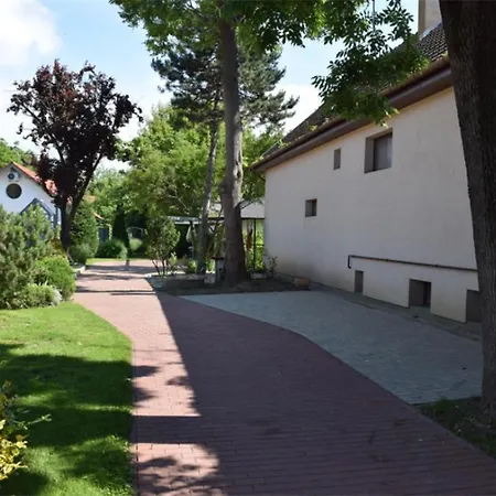 Apartman Apartment- Andrew 4 *