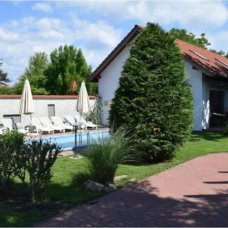 Apartment- Andrew 4 * Siófok